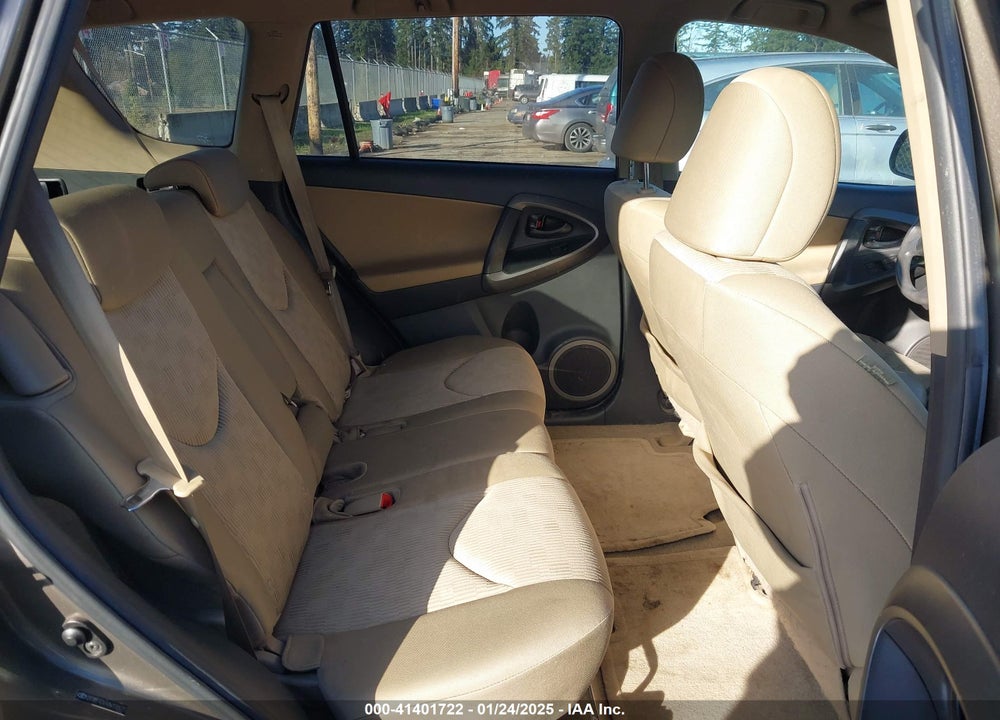 2011 TOYOTA RAV4 VIN: 2T3BF4DV4BW130625