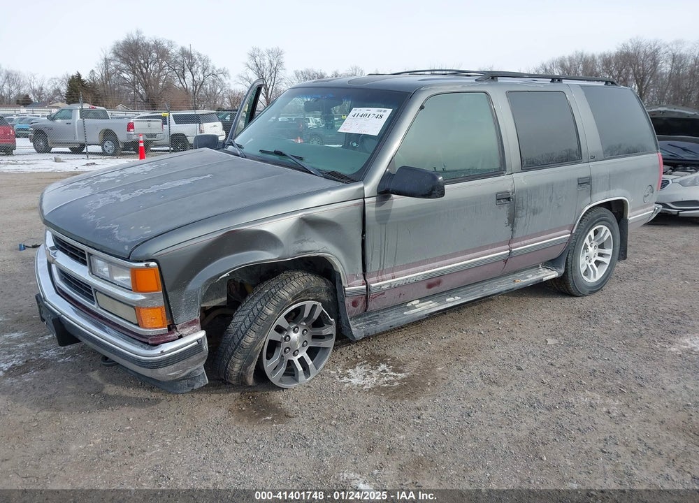 1999 CHEVROLET TAHOE VIN: 1GNEK13R5XJ373210