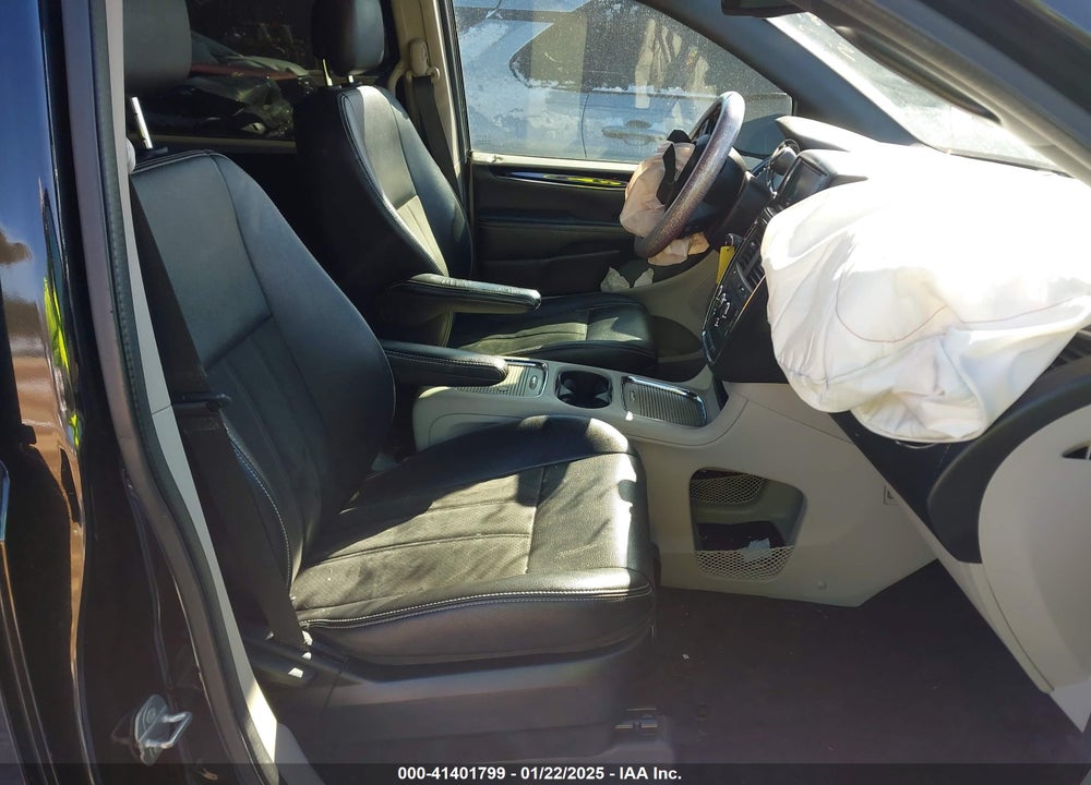 2019 DODGE GRAND CARAVAN SXT VIN: 2C4RDGCG4KR621893