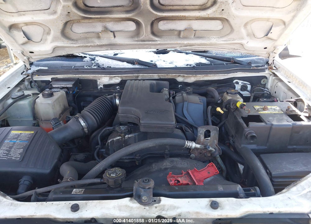 2010 CHEVROLET COLORADO WORK TRUCK VIN: 1GCESBD98A8108941