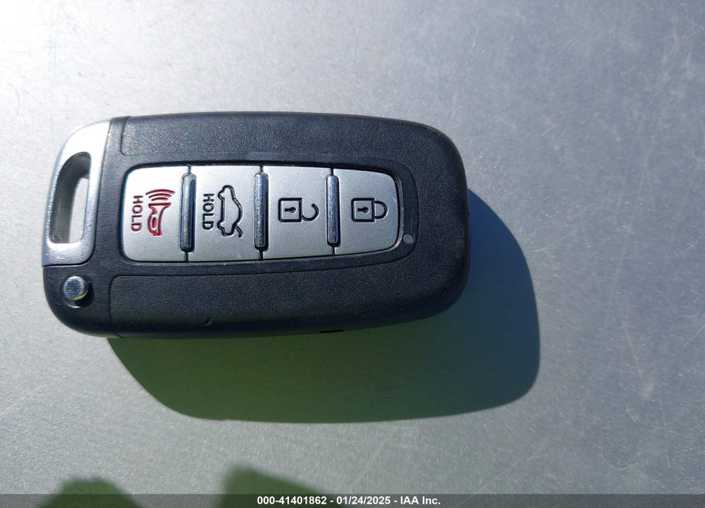 2013 HYUNDAI SONATA HYBRID VIN: KMHEC4A4XDA072678