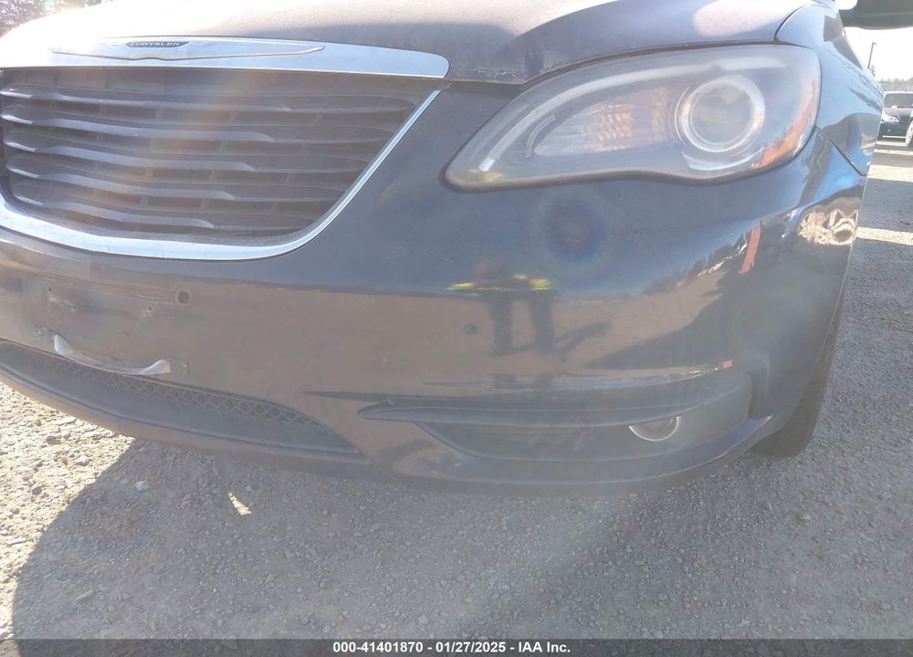 2011 CHRYSLER 200 S VIN: 1C3BC8FG2BN599139