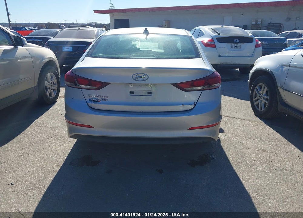 2017 HYUNDAI ELANTRA VIN: KMHD74LFXHU403276