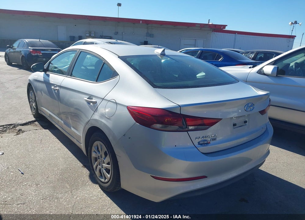 2017 HYUNDAI ELANTRA VIN: KMHD74LFXHU403276