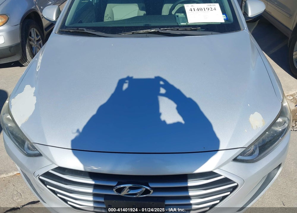 2017 HYUNDAI ELANTRA VIN: KMHD74LFXHU403276