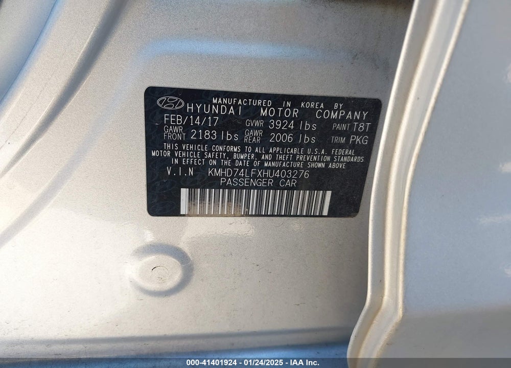 2017 HYUNDAI ELANTRA VIN: KMHD74LFXHU403276
