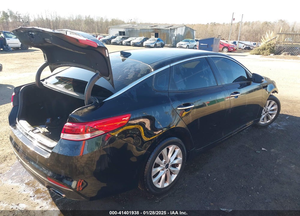 2018 KIA OPTIMA VIN: 5XXGT4L37JG249642
