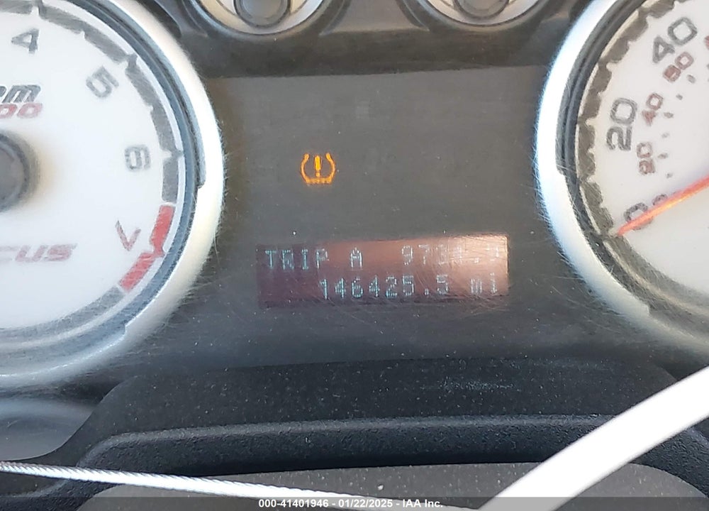 2010 FORD FOCUS VIN: 1FAHP3FN6AW177532