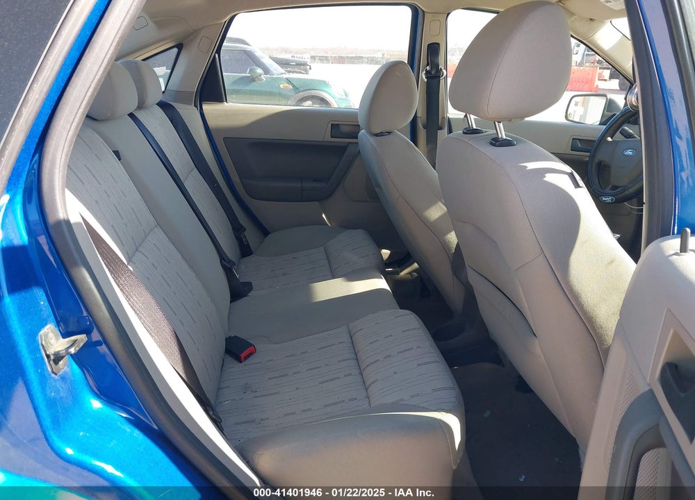 2010 FORD FOCUS VIN: 1FAHP3FN6AW177532