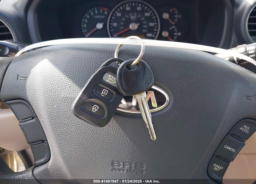 2008 KIA RONDO LX V6 VIN: KNAFG526387162838