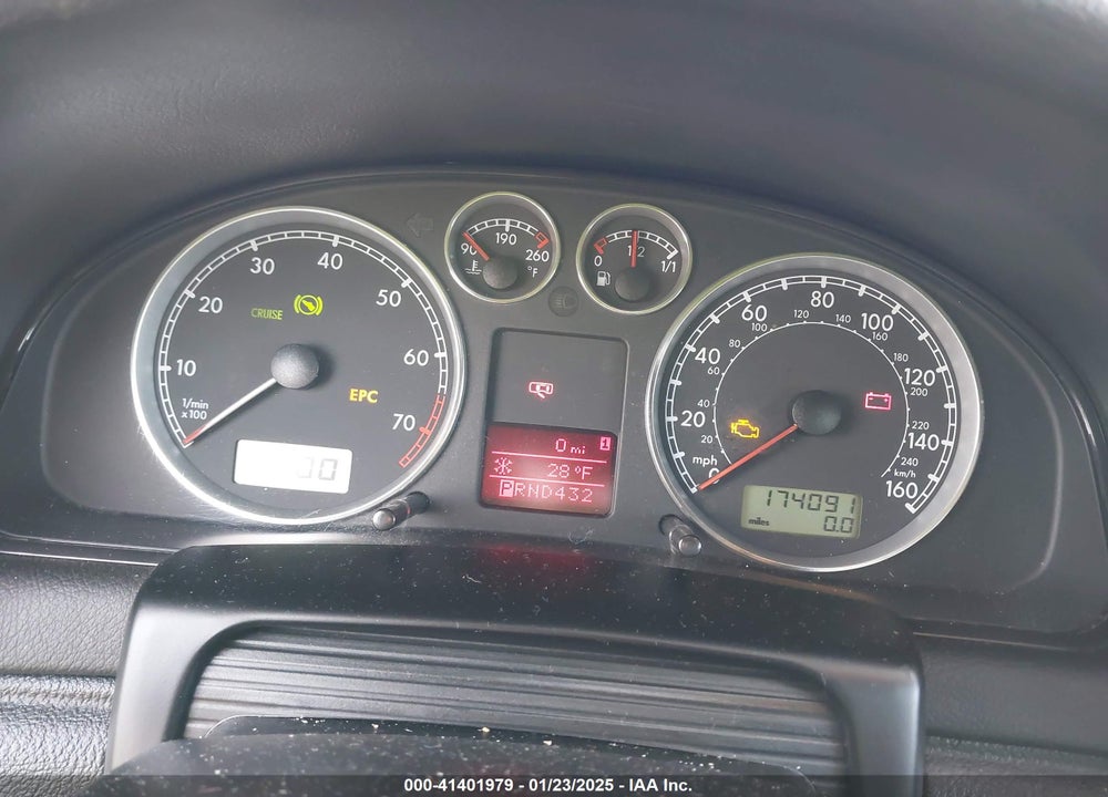 2003 VOLKSWAGEN PASSAT GLS VIN: WVWPD63B83P333707