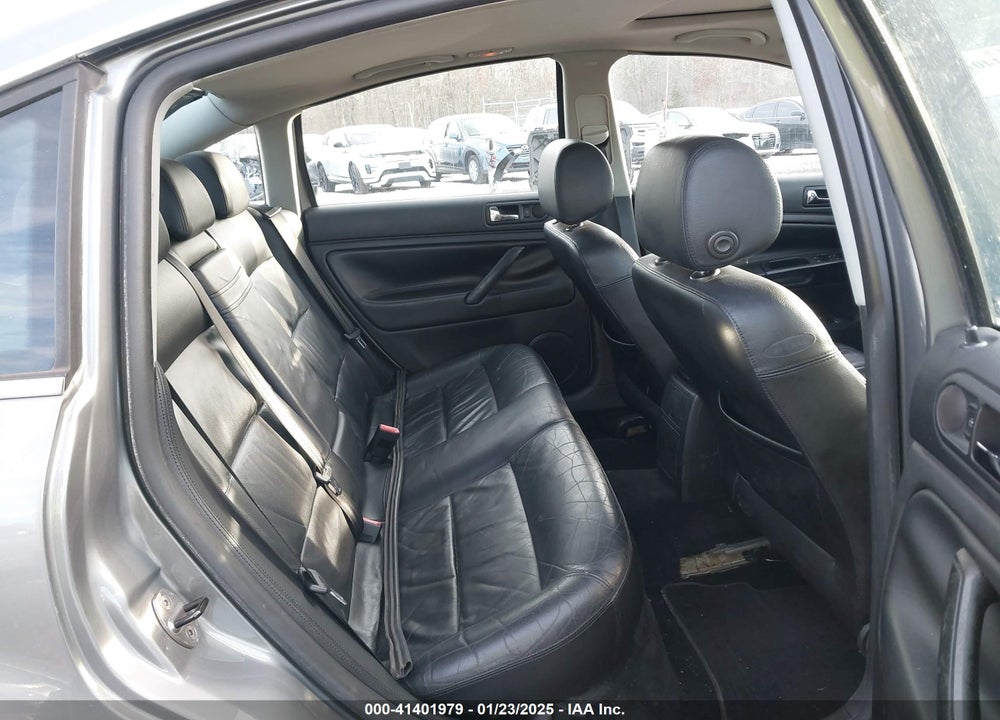 2003 VOLKSWAGEN PASSAT GLS VIN: WVWPD63B83P333707