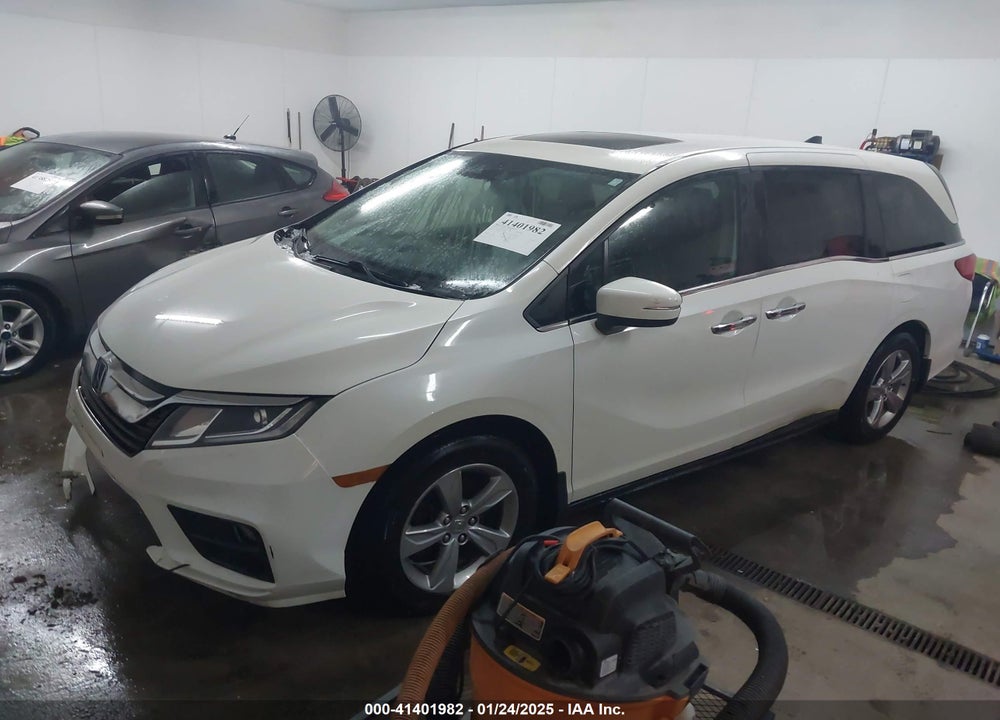 2018 HONDA ODYSSEY EX-L VIN: 5FNRL6H76JB101095