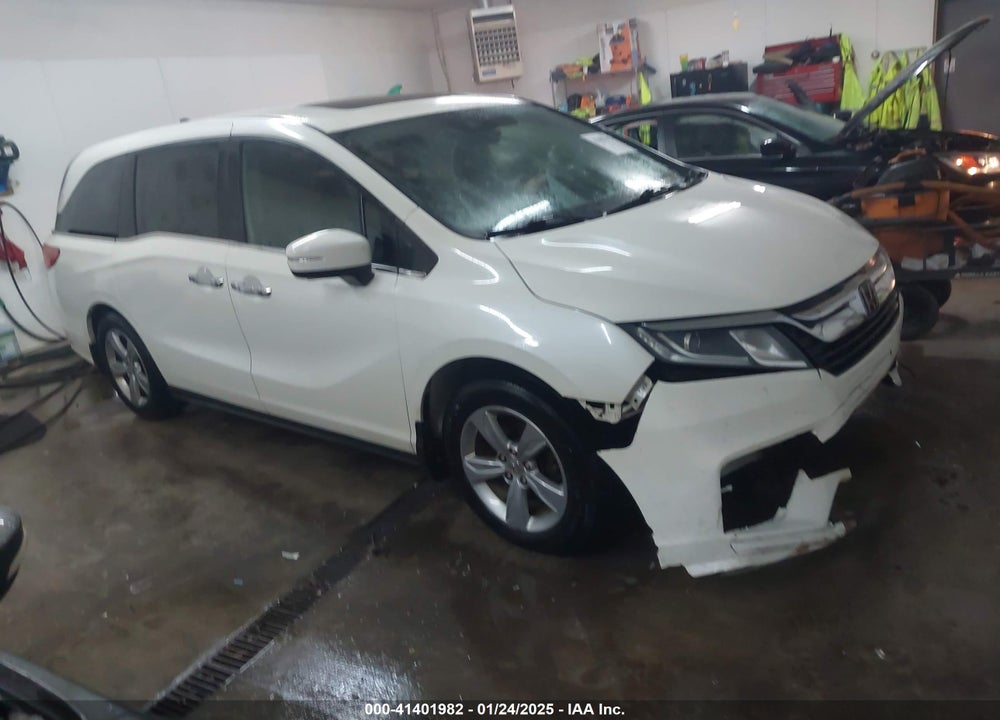 2018 HONDA ODYSSEY EX-L VIN: 5FNRL6H76JB101095