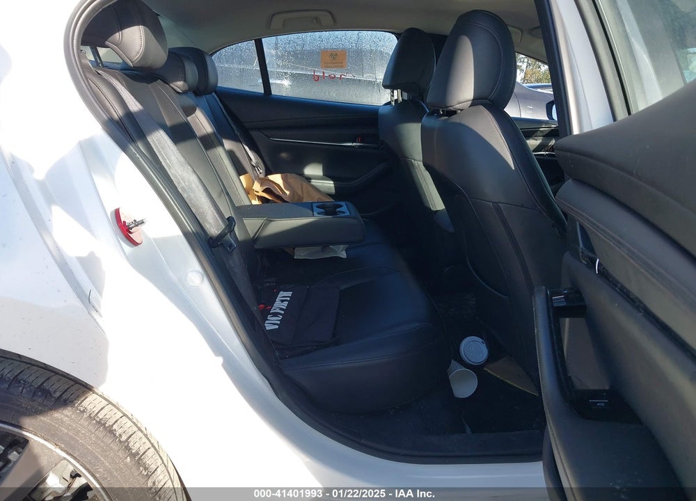 2019 MAZDA MAZDA3 VIN: JM1BPACL1K1108236