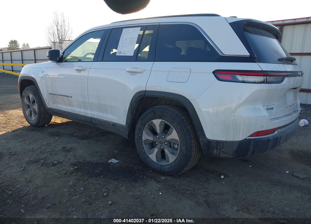 2024 JEEP GRAND CHEROKEE 4XE VIN: 1C4RJYB69R8566905