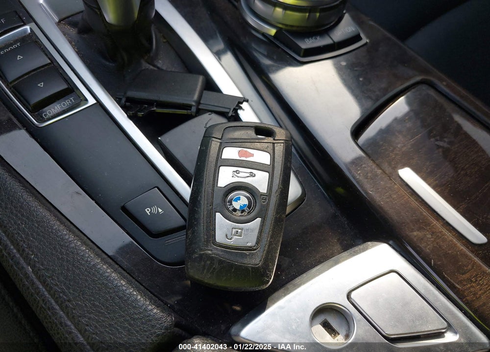 2016 BMW 528I VIN: WBA5A5C5XGG355232