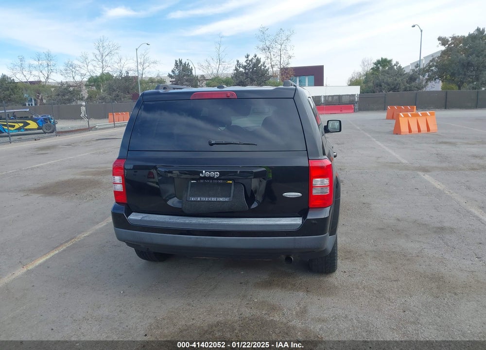2014 JEEP PATRIOT LATITUDE VIN: 1C4NJPFB4ED819047