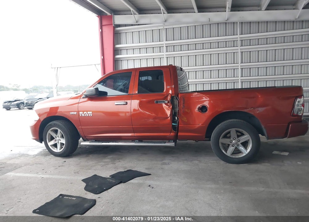 2013 RAM 1500 VIN: 1C6RR6FT8DS700884