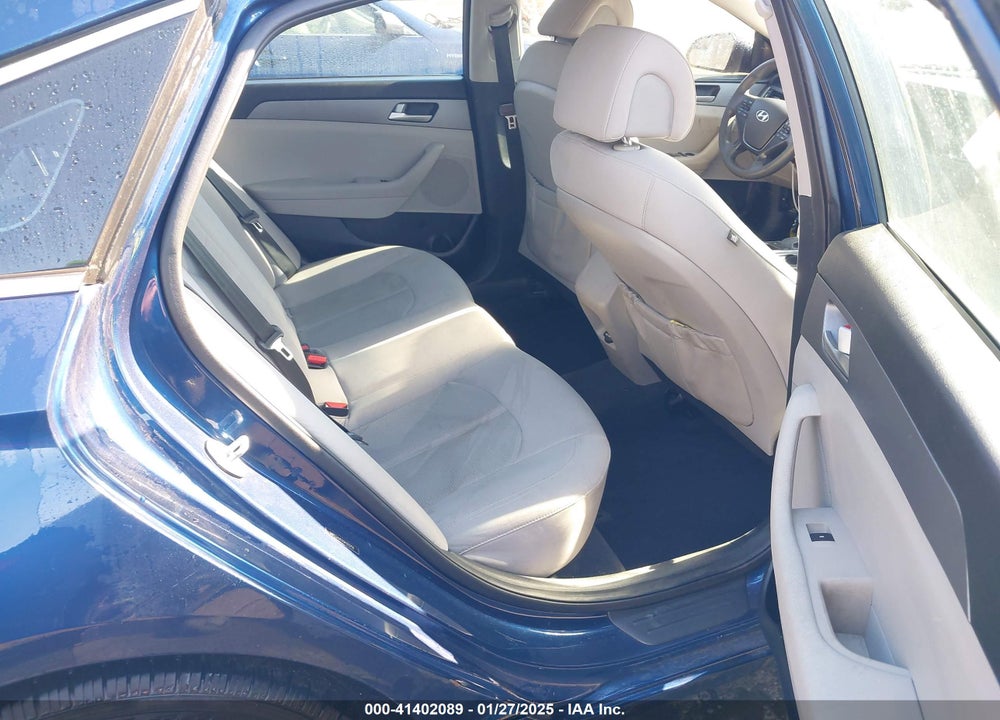 2016 HYUNDAI SONATA VIN: 5NPE24AF6GH323721