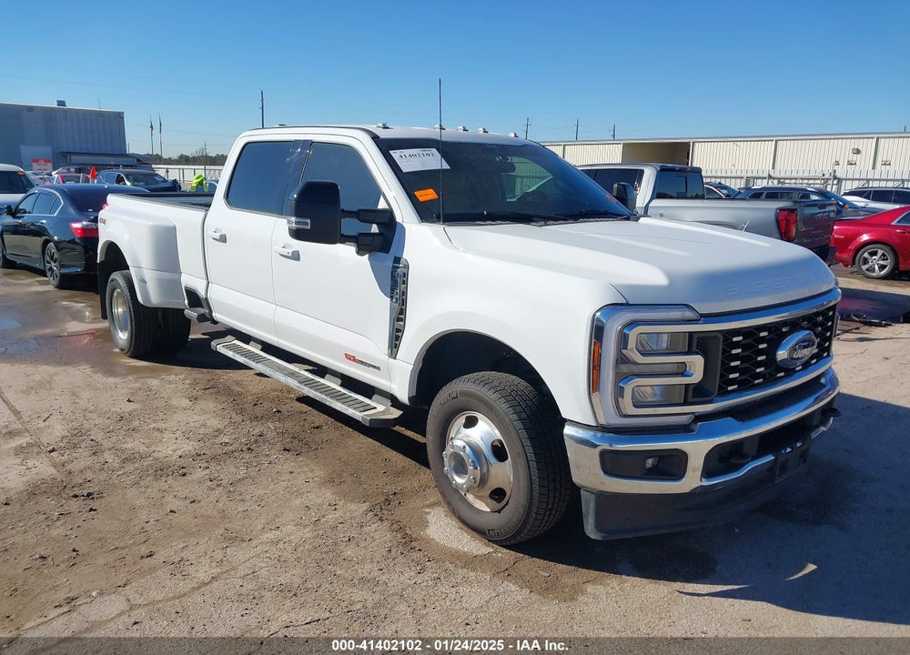 2024 FORD F-350 LARIAT VIN: 1FT8W3DM8REC50683
