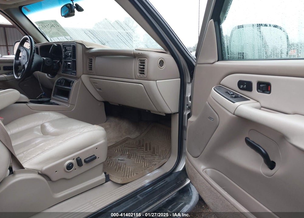 2003 CHEVROLET TAHOE LT VIN: 1GNEC13Z93R238157