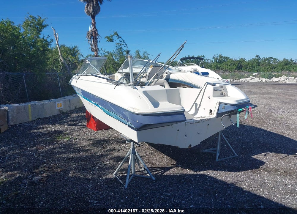 1995 BAYLINER OUTBOARD 18FT VIN: 00000BIYC10CRA595