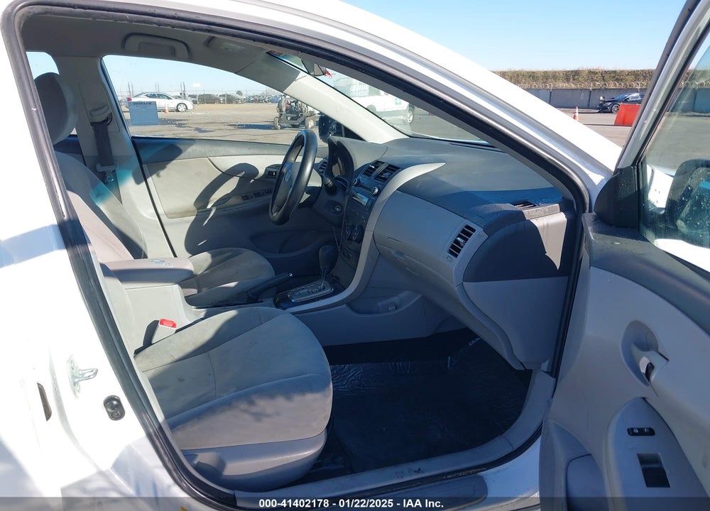 2010 TOYOTA COROLLA LE VIN: 1NXBU4EE2AZ258549