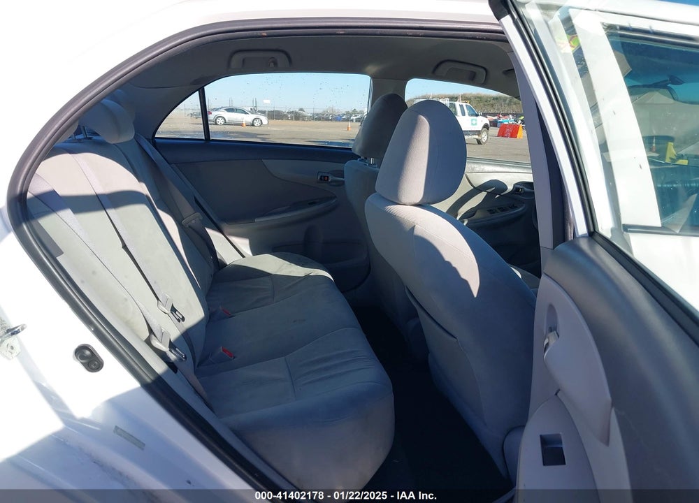 2010 TOYOTA COROLLA LE VIN: 1NXBU4EE2AZ258549