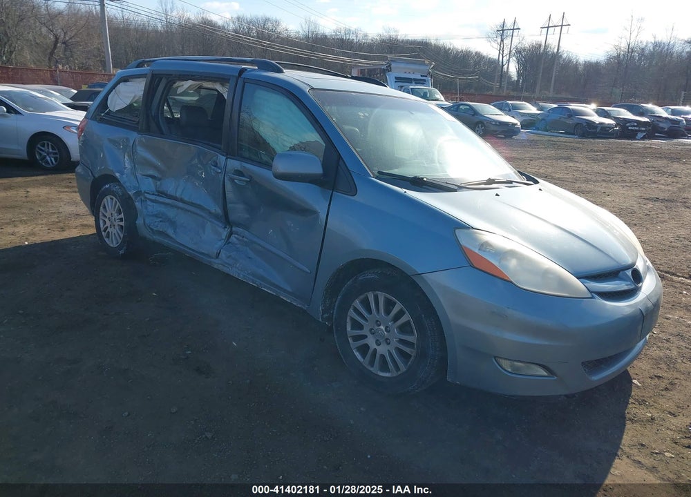 2008 TOYOTA SIENNA XLE VIN: 5TDZK22CX8S200560