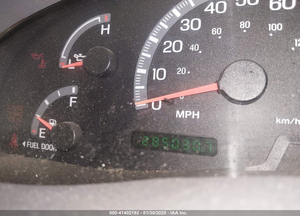 2002 FORD F-150 LARIAT/XLT VIN: 1FTRW08L52KC44397