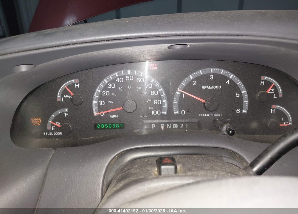 2002 FORD F-150 LARIAT/XLT VIN: 1FTRW08L52KC44397