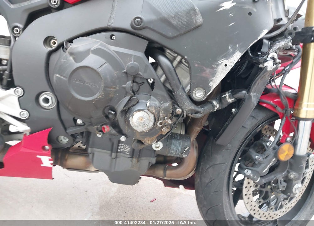 2024 HONDA CBR1000 RR VIN: JH2SC7711RK700173