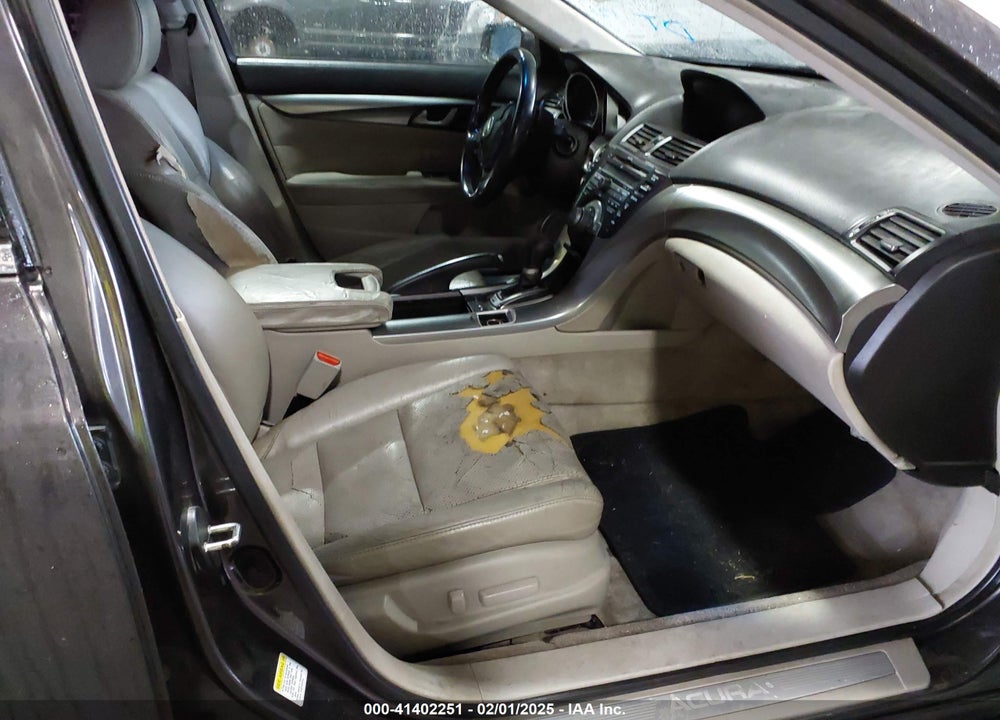 2010 ACURA TL 3.5 VIN: 19UUA8F57AA011977