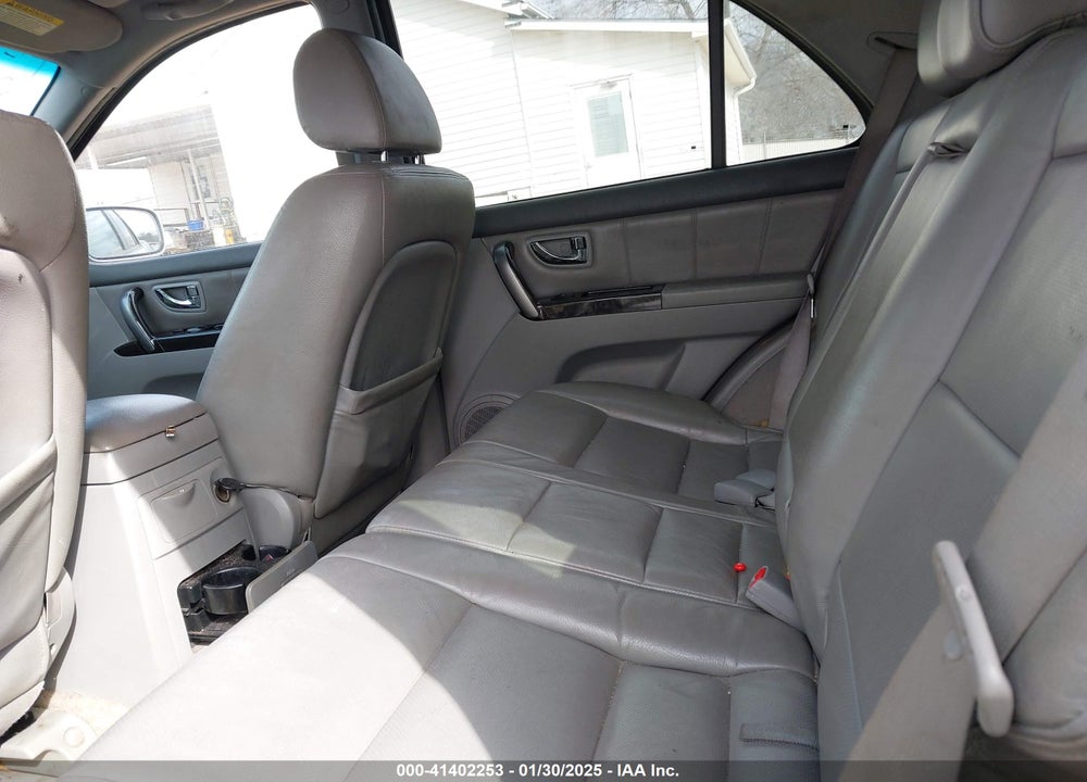 2007 KIA SORENTO VIN: KNDJD736775689033