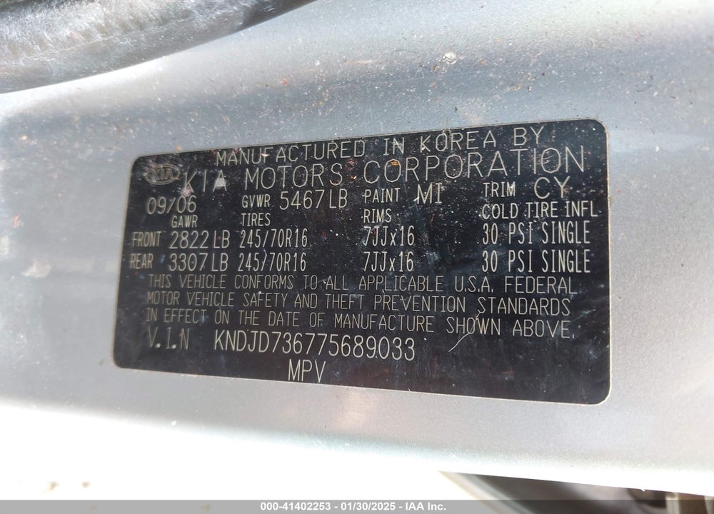 2007 KIA SORENTO VIN: KNDJD736775689033