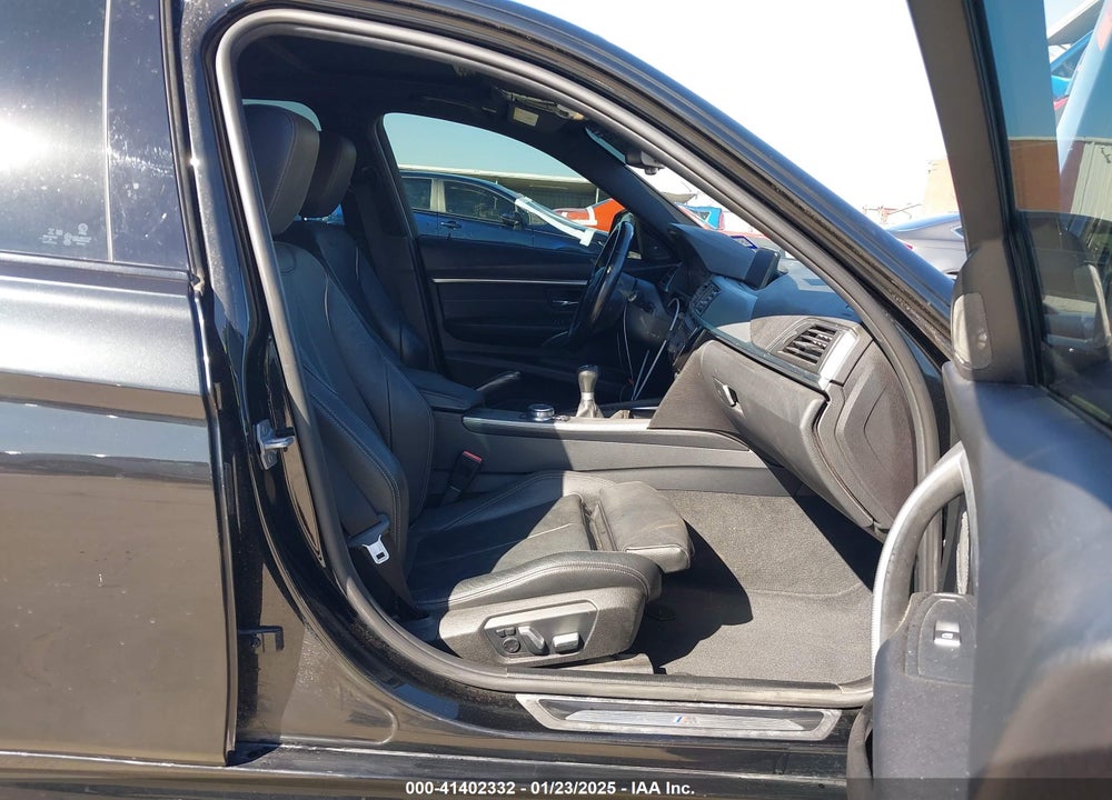 2018 BMW 340I VIN: WBA8B7C5XJA577138