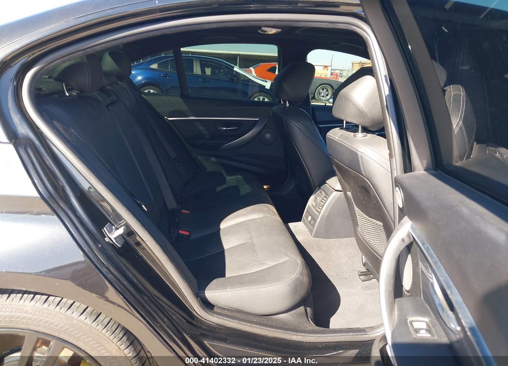 2018 BMW 340I VIN: WBA8B7C5XJA577138