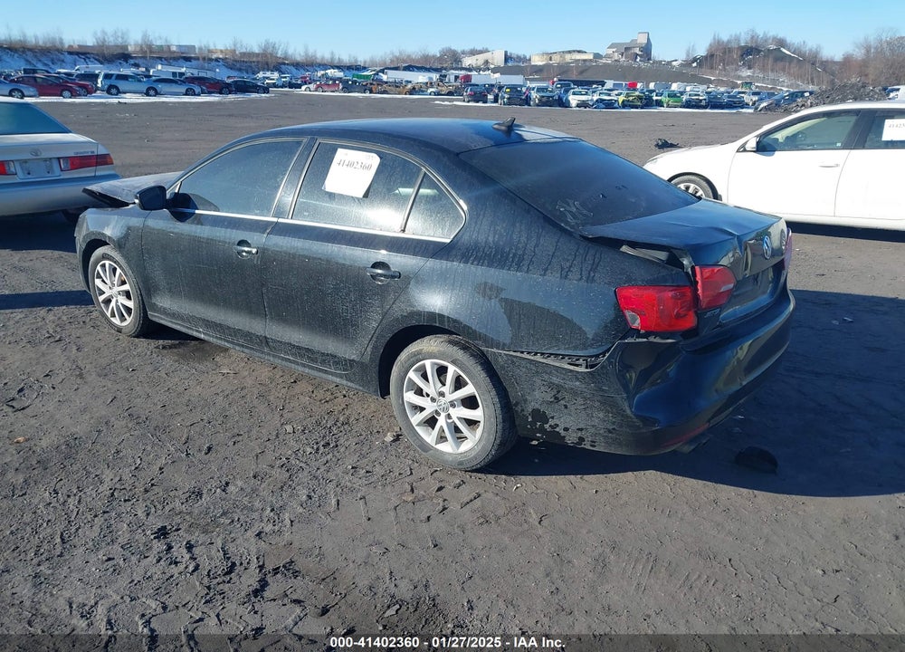 2013 VOLKSWAGEN JETTA VIN: 3VWBP7AJ1DM402355