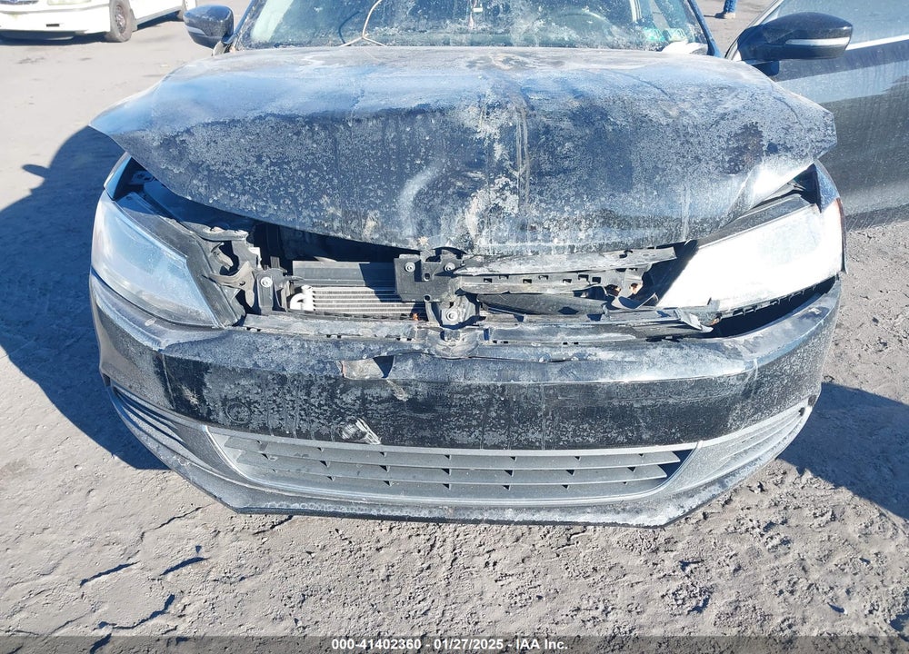 2013 VOLKSWAGEN JETTA VIN: 3VWBP7AJ1DM402355