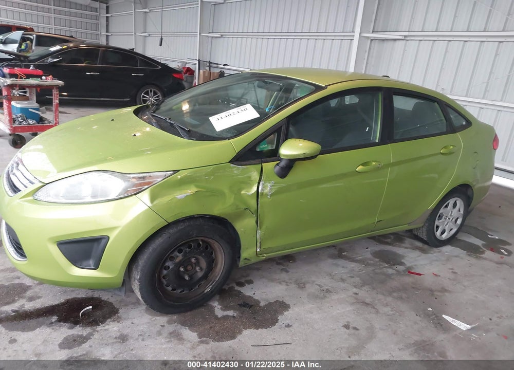 2011 FORD FIESTA VIN: 3FADP4BJ8BM226139