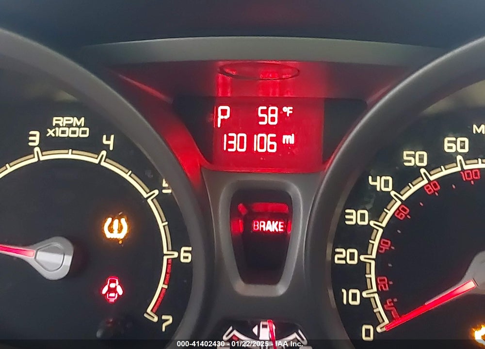 2011 FORD FIESTA VIN: 3FADP4BJ8BM226139