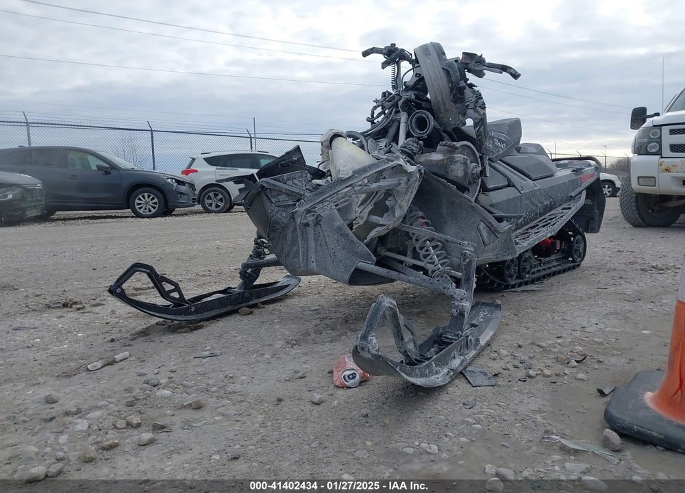 2021 SKI DOO MXZ X 600R E-TEC VIN: 2BPSUVMC2MV000034