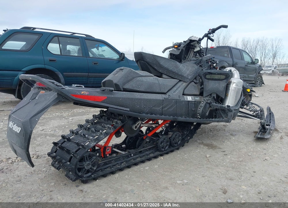 2021 SKI DOO MXZ X 600R E-TEC VIN: 2BPSUVMC2MV000034