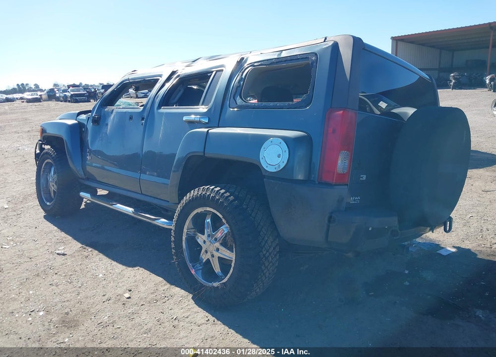 2007 HUMMER H3 SUV VIN: 5GTDN13E578213109