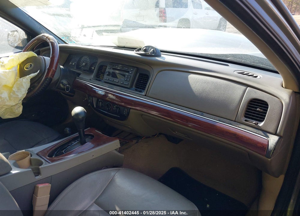 2003 MERCURY GRAND MARQUIS GS VIN: 2MEFM74WX3X683187