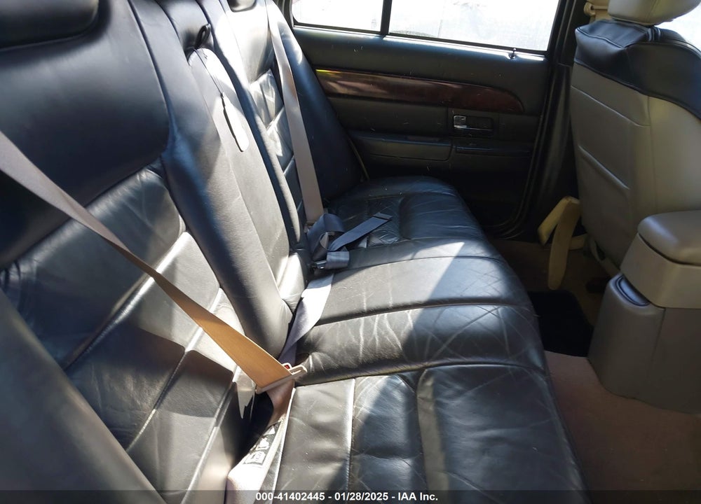 2003 MERCURY GRAND MARQUIS GS VIN: 2MEFM74WX3X683187