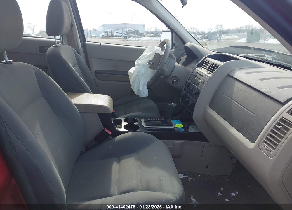 2008 FORD ESCAPE XLS VIN: 1FMCU92Z58KD66761