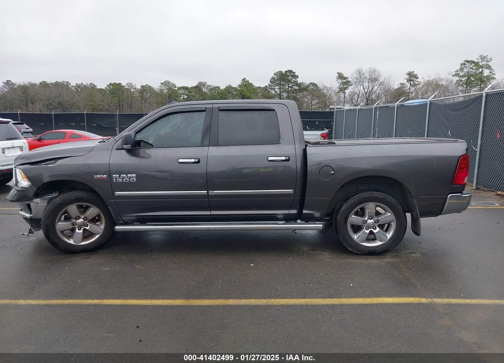 2016 RAM 1500 VIN: 3C6RR7LT6GG239805