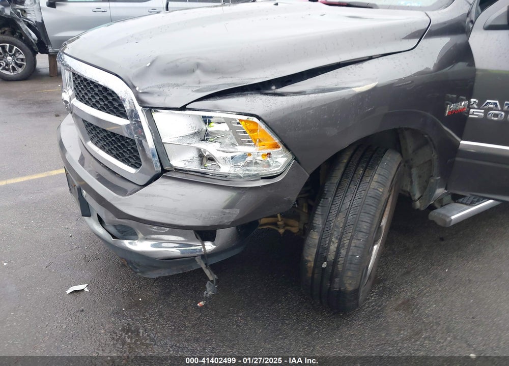 2016 RAM 1500 VIN: 3C6RR7LT6GG239805